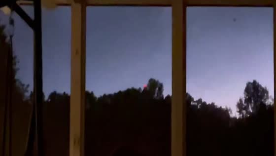 Spider lightning illuminates night sky during thunderstorm in Little Rock, Arkansas, USA