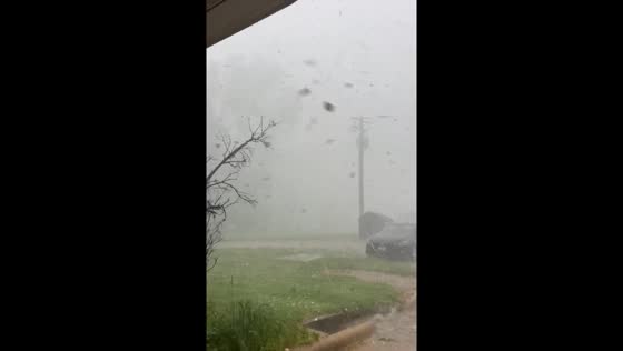 Hailstorm hits Jonesboro, Arkansas