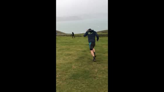 Storm Gerrit unleashes furious winds: Llandudno battling the elements