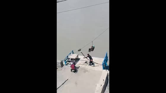 Zipline overshoot sends tourist back mid-air in Hunza Valley, Pakistan