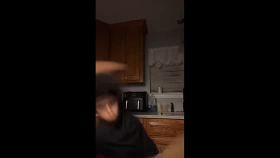 Livestream startled by thunder ends in fall in Louisiana, USA