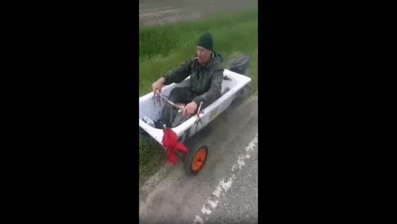 Unlicensed driver stopped in Russia for operating an engine-powered bathtub