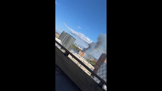 Massive fire engulfs abandoned Centennial Mills warehouse in Portland, USA