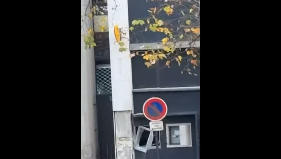 Post office ATM explosion during robbery in Roubaix, France