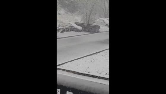 Late-season snowstorm blankets Idaho Springs, Colorado, USA