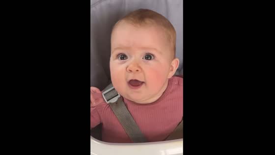 Derbyshire baby nods for snacks in UK video