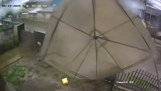 Tent blown away by strong winds during storm in Cañete, Chile
