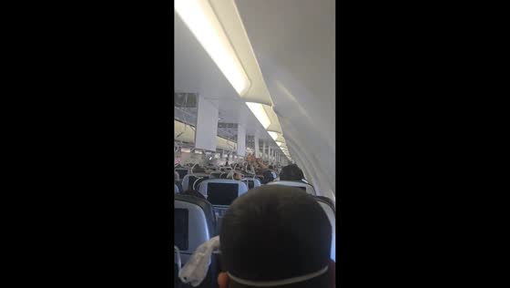 Emergency cabin depressurization on flight over the Grand Canyon, USA
