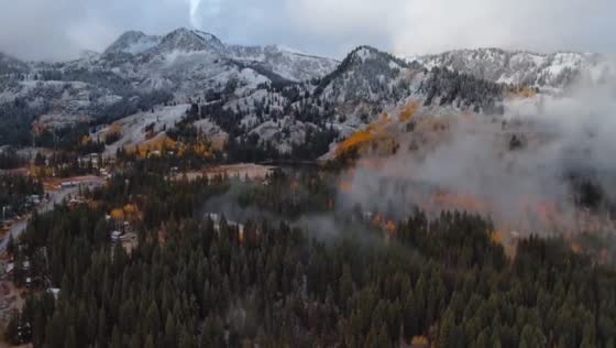 Autumn to winter transition at Big Cottonwood Canyon in Salt Lake, Utah, USA