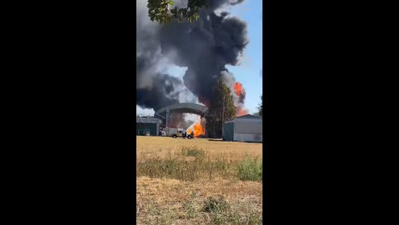 Massive chemical plant fire sends huge smoke column over Szeged, Hungary