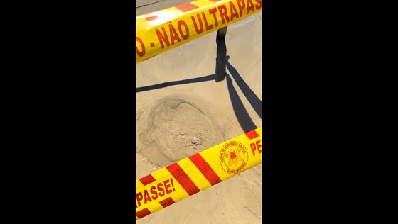 Suspected quicksand spotted at seashore in Imbituba, Brazil