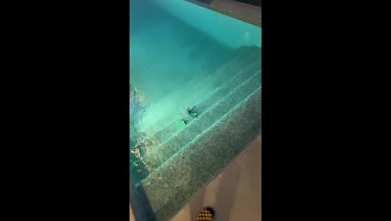 Drone crashes into building and lands in pool in Fuengirola, Spain