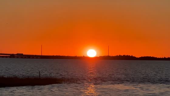 Stunning golden sunset over Great Egg Harbor Bay in New Jersey, USA