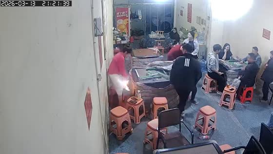 Woman’s skirt briefly catches fire during mahjong game in Hunan, China