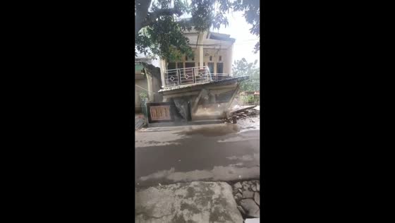 Landslide causes house collapse in Purwakarta, Indonesia