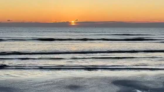 Sunrise at the beach in Ogunquit, Maine
