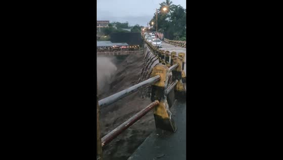 Mount Merapi flood causes traffic disruption in Muntilan, Magelang, Indonesia