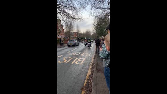 Scooter procession honors Gary “Mani” Mounfield during funeral in Manchester, UK