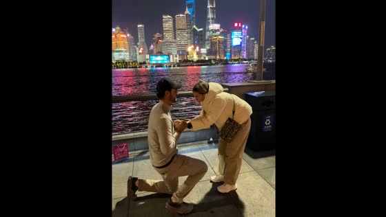 Emotional Shanghai proposal captured on camera