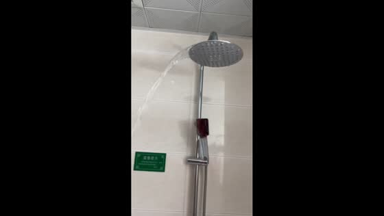 Shower head breaks and sprays water into toilet bowl in Shaanxi, China