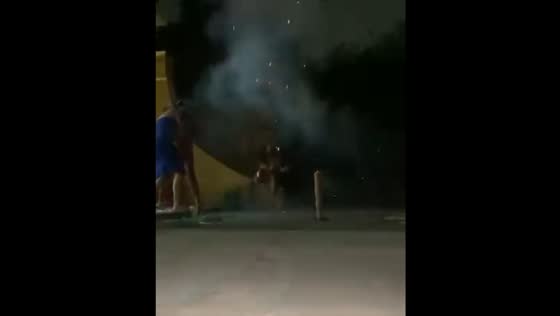 Friend falls while lighting fireworks in Recife, Brazil