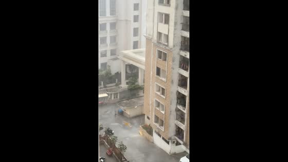 Sudden storm brings heavy rain and strong winds to suburbs in Chennai, India