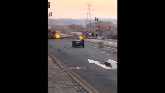 Residents protest water crisis in Coronationville, South Africa
