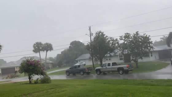 Heavy rain and strong winds reduce visibility in Saint Lucie, Florida