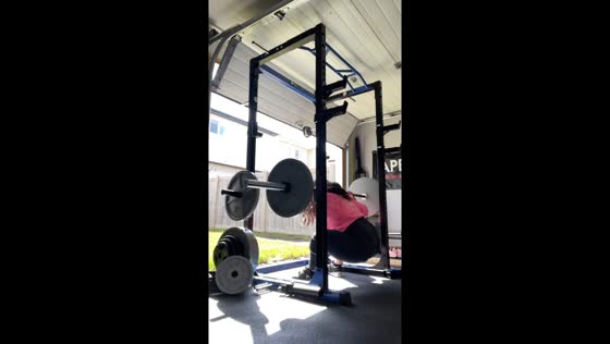 Workout mishap during squat training in Edmonton, Alberta, Canada