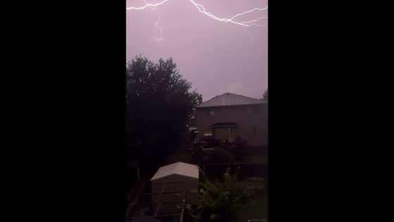 Lightning storm captured in Calgary, Canada
