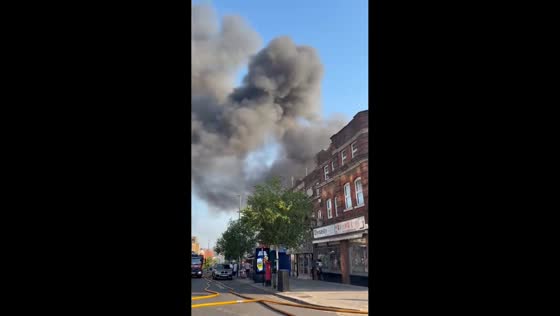 Massive fire breaks out at Kosher Kingdom supermarket in London, England, UK