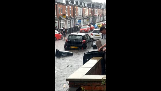 Streets flooded in Selly Oak, Birmingham due to heavy rain