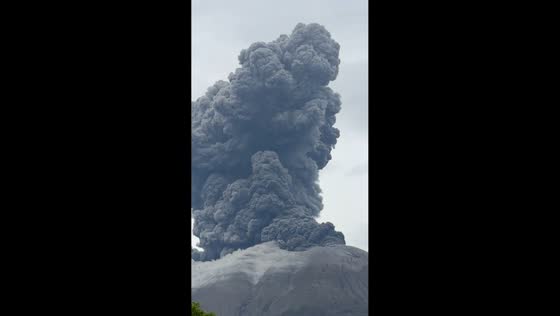 Mount Kanlaon eruption blankets Negros Island with ash and smoke in Philippines