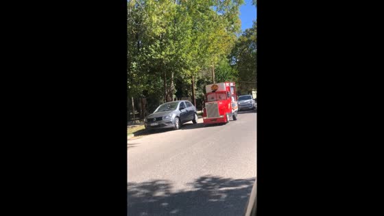 Cartoon-eyed mini truck spotted in La Plata, Argentina