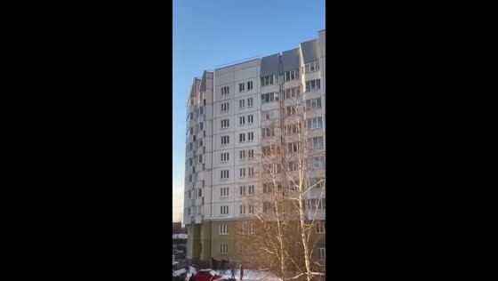 Passers-by catch toddler after fall from apartment window in St. Petersburg, Russia