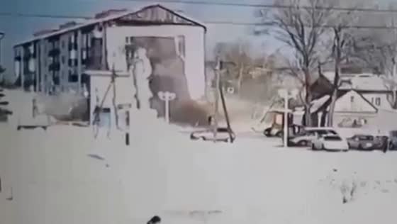 The moment of a gas explosion in a residential building on Sakhalin