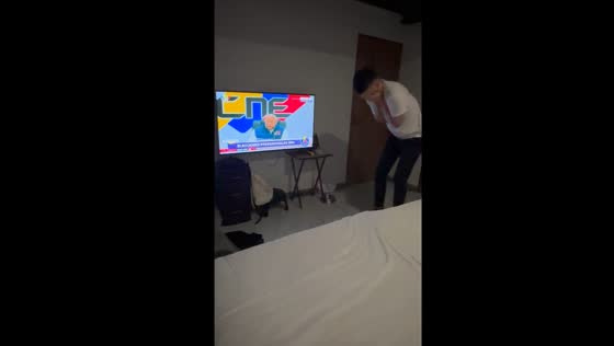 Venezuelan reacts to presidential results with devastation