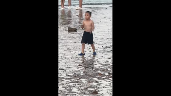 Boy gets hit on the head by rock he tossed into the air in Inner Mongolia, China