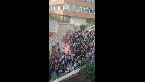 Rome joins 'Fridays For Future': students march for climate resistance