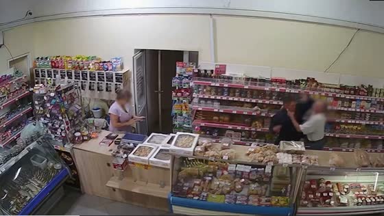Brave Volzhsky residents foil robbery attempt, subdue intoxicated attacker