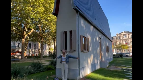 Tour of narrow house art installation in Le Havre, France