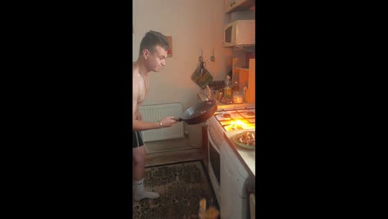 Failed egg flip leaves kitchen mess in Beloozersky, Russia