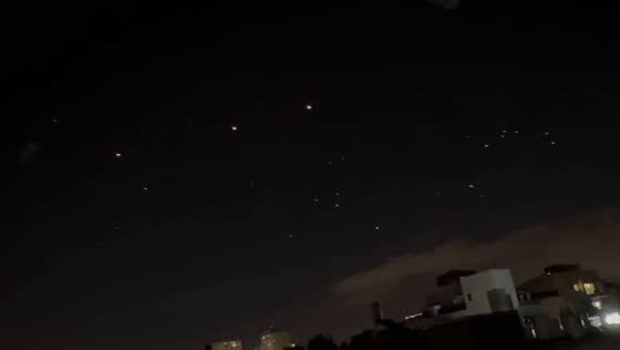 Iran fires barrage of missiles at Israel