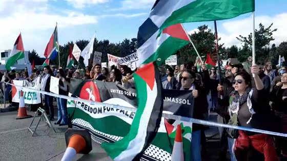 Protest erupts at Akrotiri RAF Airfield: demonstrators demand British bases exit in solidarity with Gaza