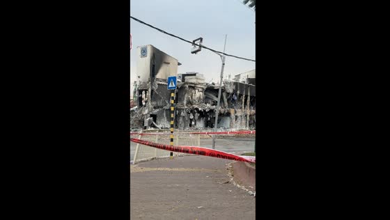 Destruction in Sderot: Hamas rockets leave buildings and cars damaged