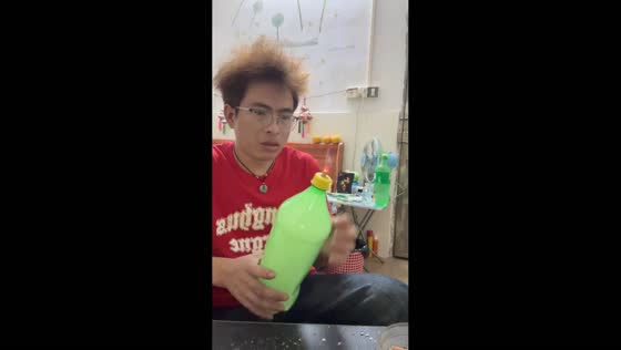 Man performs smoke ignition experiment in Guangdong, China
