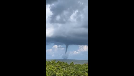 Powerful tornado develops above the sea in Ishikawa, Japan