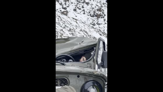 Off-road UAZ rollover rescue in Kamchatka, Russia