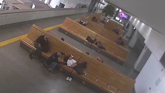 Man steals mobile phones from sleeping passengers at Moscow Paveletsky train station