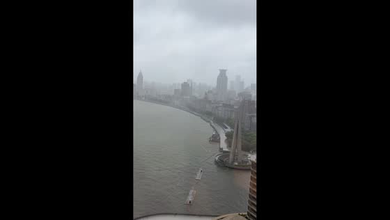 Water level rises significantly along Huangpu River in Shanghai, China